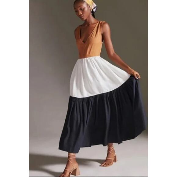 En Saison Dresses & Skirts - En Saison Plamero Colorblock Sleeveless Midi Dress‎ in Navy/Tan/Cream